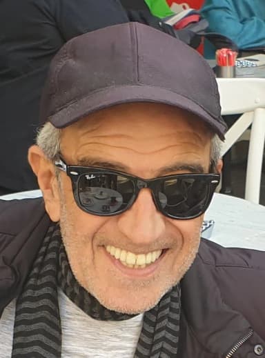 Edip Akbayram: Türk müzisyen Edip Akbayram