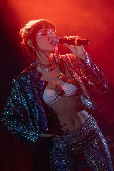 Gaye Su Akyol: Gaye Su Akyol during her performance at the Tromsø World Festival in Studentsamfunnet Driv on 04 November 2023