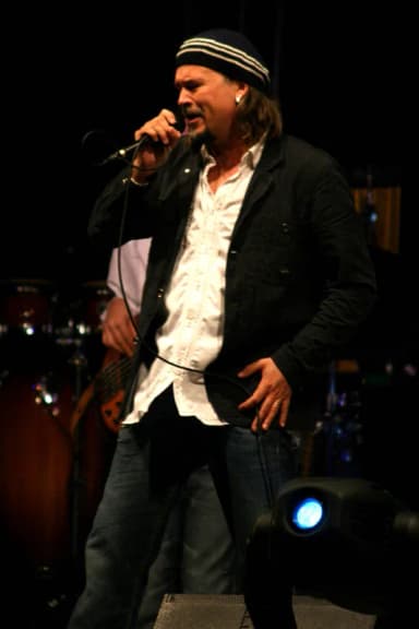 Gibonni: Zlatan Stipišić "Gibonni" performing live at Špancirfest, September 2nd 2007 in Varaždin, Croatia (Hrvatska).