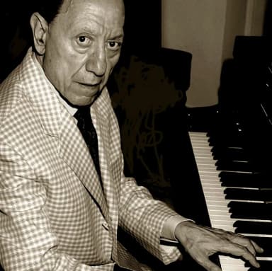 Renato Carosone: Renato Carosone portrait