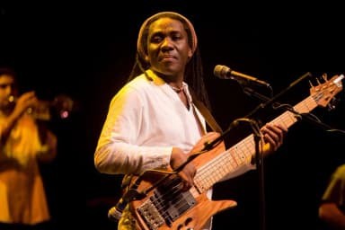 Richard Bona: Jazz bassist Richard Bona in a 2010 performance