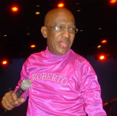 Roberto Roena: Roberto Roena in Cali, Colombia