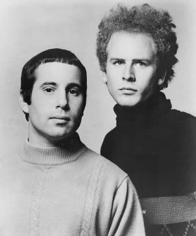 Simon & Garfunkel: Photo of Paul Simon and Art Garfunkel as the duo Simon and Garfunkel.