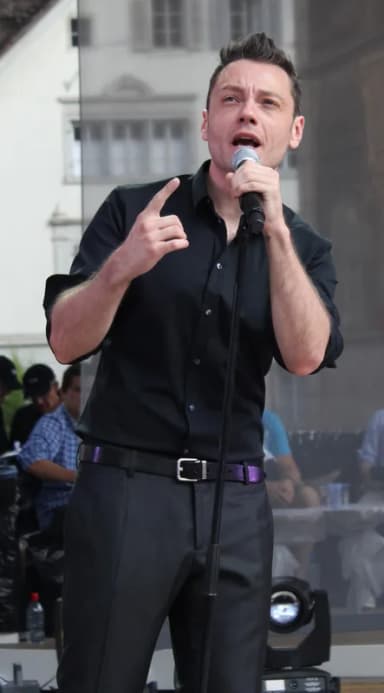 Tiziano Ferro: Italian singer Tiziano Ferro rehearsing for his act in the TV show "SRF bi de Lüt" live from Schwyz.